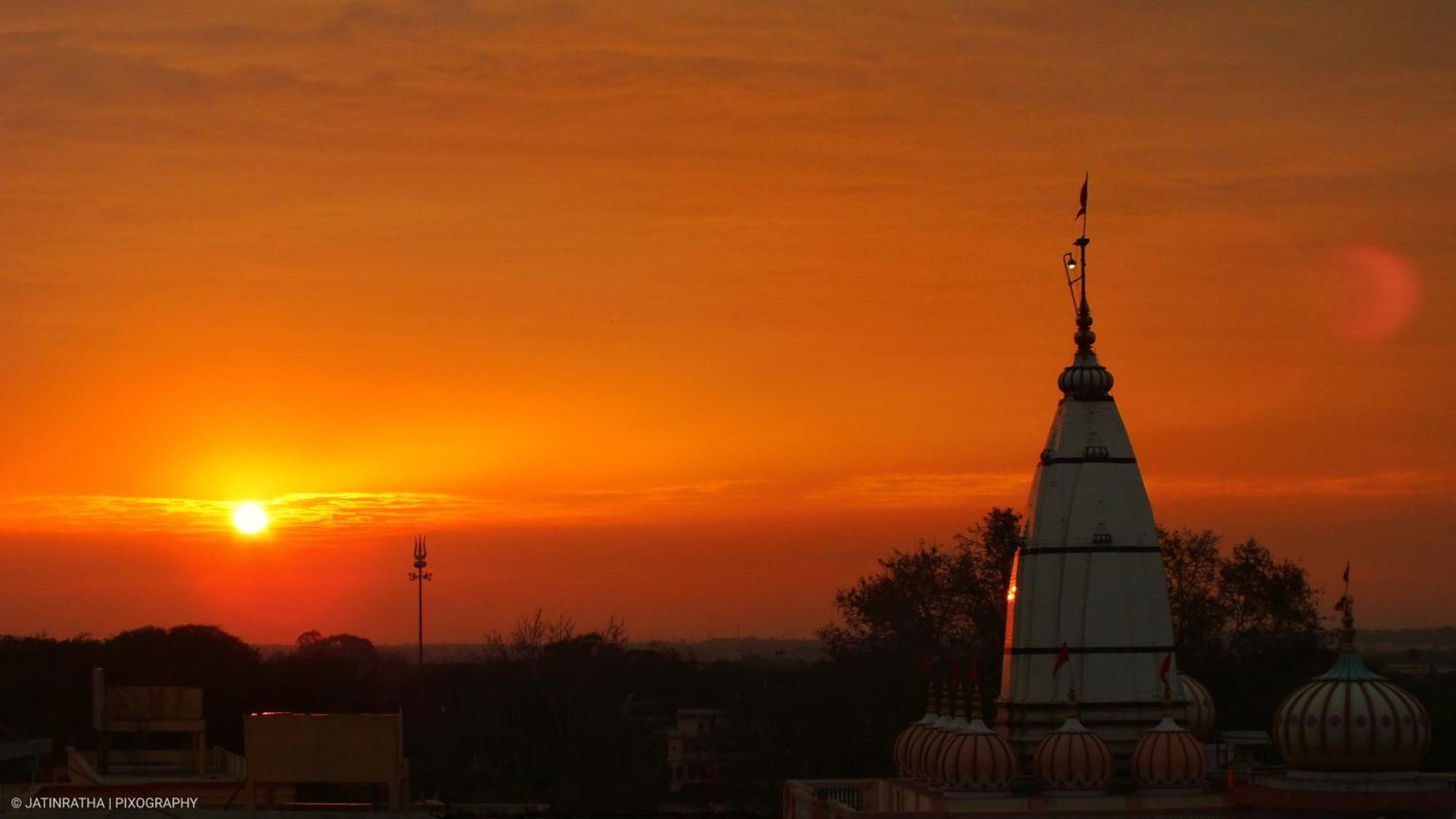 Anand Yatri Grah - Home Stay, Ujjain Esterno foto
